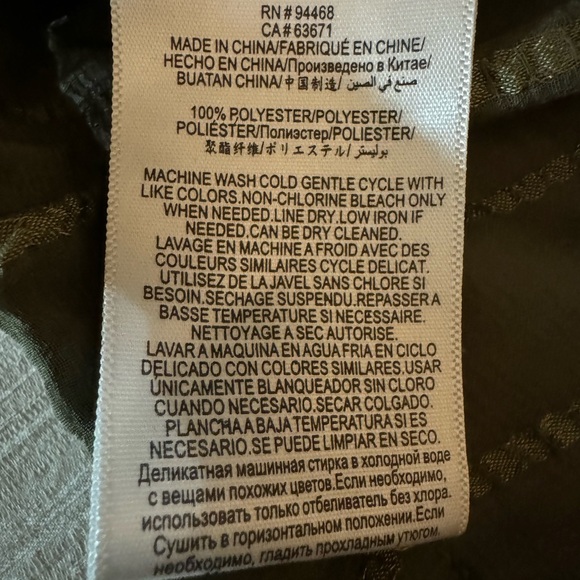 NWT, BCBG semi sheer top, size M - Picture 6 of 7